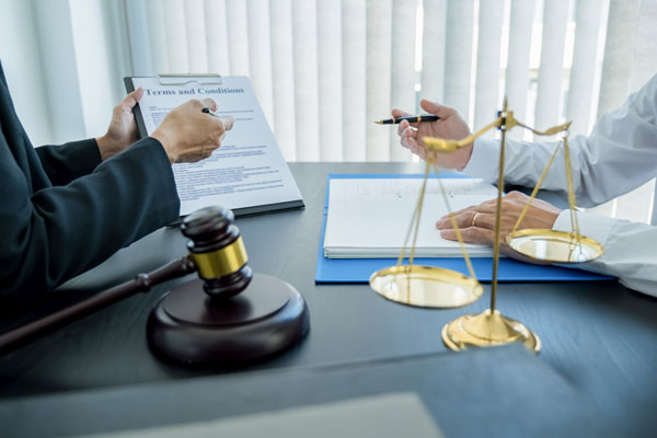 İş Hukukunda Çalışan Hakları görseli